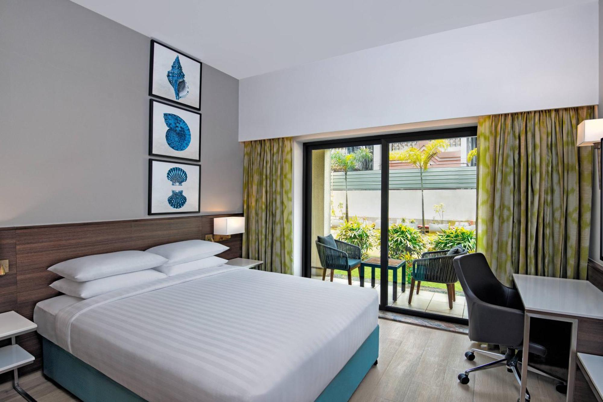 Hotel Fairfield By Marriott Goa Benaulim Exterior foto